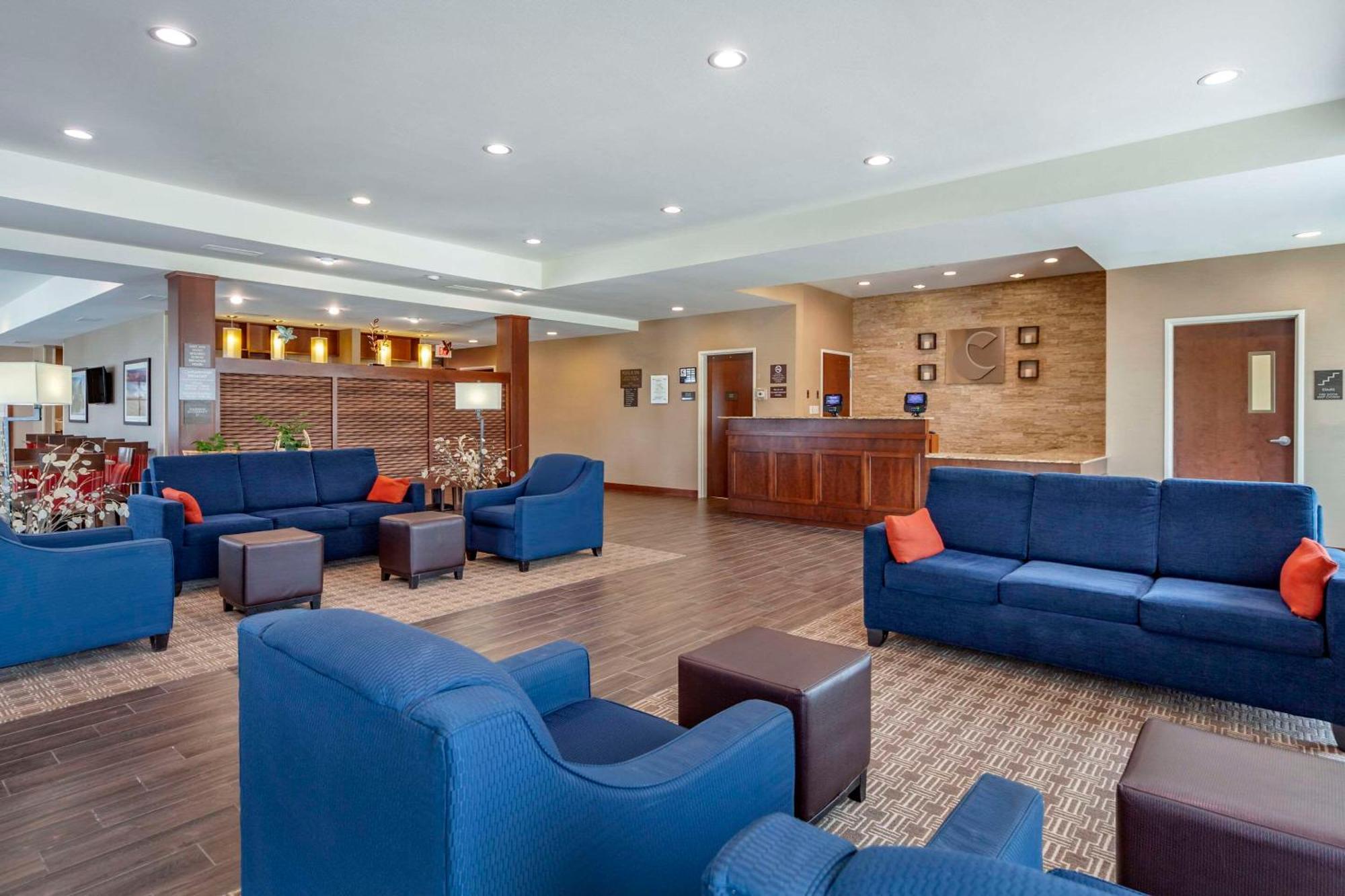 Comfort Inn & Suites Avera Southwest Sioux Falls Exterior photo